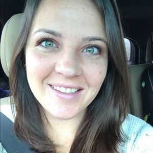 Meet your Posher, Desiree